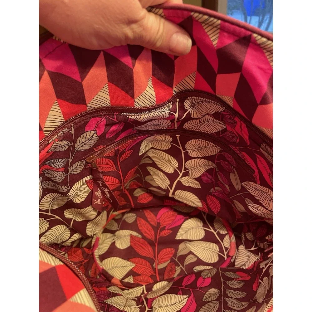 Quilted Multi-Color Geo Pattern Tote Bag - Pink/Red